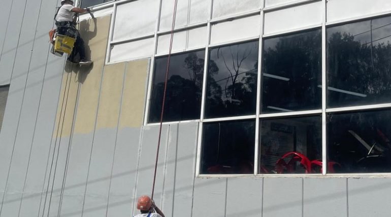 commercial building painting