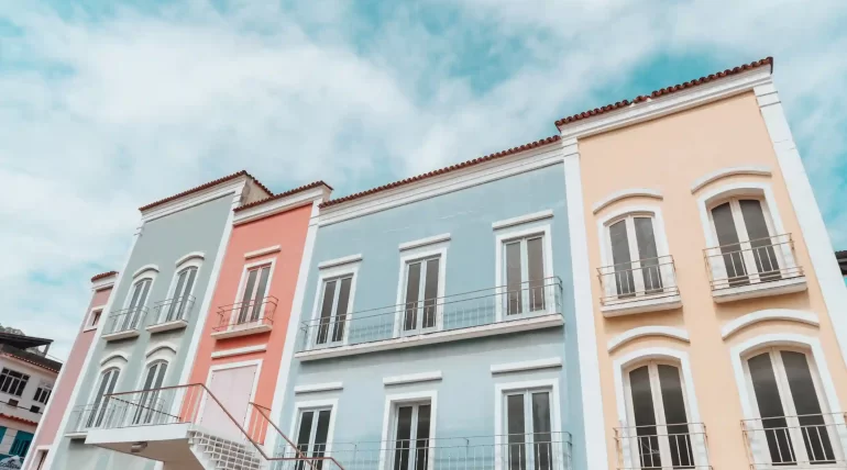 Strata-painting-services_